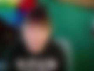 SaveTheBea's Live Sex Cam Show