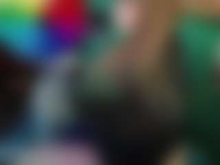 SaveTheBea's Live Sex Cam Show