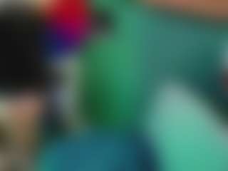 SaveTheBea's Live Sex Cam Show