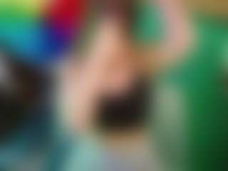SaveTheBea's Live Sex Cam Show
