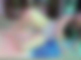 SaveTheBea's Live Sex Cam Show