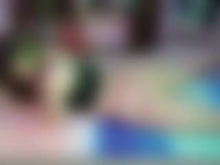 SaveTheBea's Live Sex Cam Show
