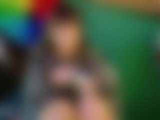 SaveTheBea's Live Sex Cam Show