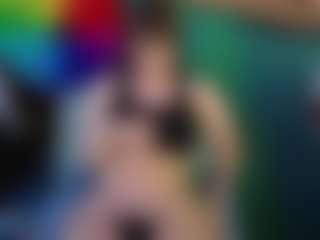 SaveTheBea's Live Sex Cam Show