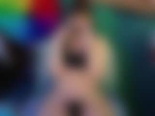 SaveTheBea's Live Sex Cam Show