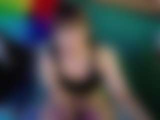SaveTheBea's Live Sex Cam Show