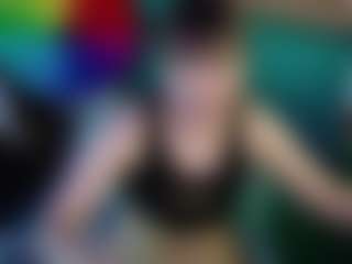 SaveTheBea's Live Sex Cam Show