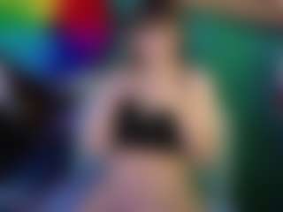 SaveTheBea's Live Sex Cam Show