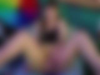 SaveTheBea's Live Sex Cam Show