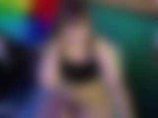 SaveTheBea's Live Sex Cam Show