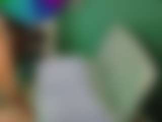 SaveTheBea's Live Sex Cam Show