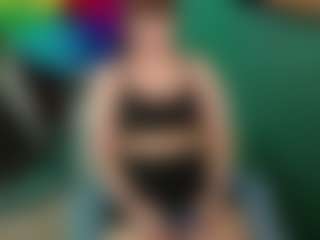 SaveTheBea's Live Sex Cam Show