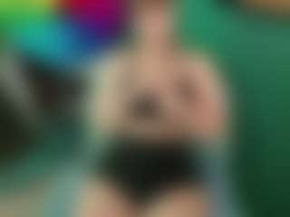 SaveTheBea's Live Sex Cam Show
