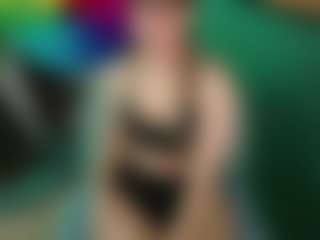 SaveTheBea's Live Sex Cam Show
