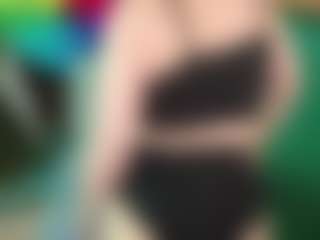 SaveTheBea's Live Sex Cam Show
