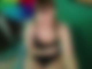 SaveTheBea's Live Sex Cam Show
