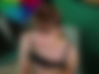 SaveTheBea's Live Sex Cam Show