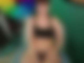 SaveTheBea's Live Sex Cam Show