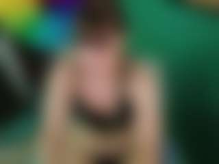 SaveTheBea's Live Sex Cam Show