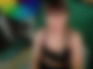 SaveTheBea's Live Sex Cam Show