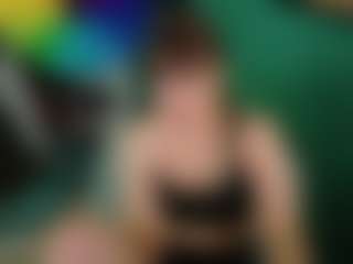 SaveTheBea's Live Sex Cam Show