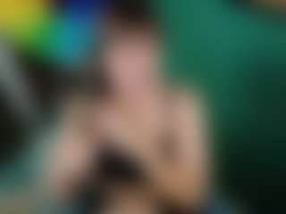 SaveTheBea's Live Sex Cam Show