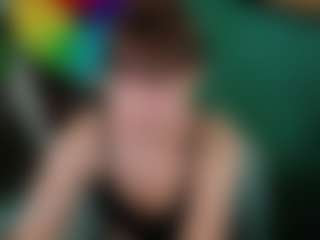 SaveTheBea's Live Sex Cam Show
