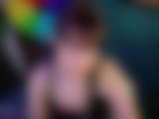 SaveTheBea's Live Sex Cam Show