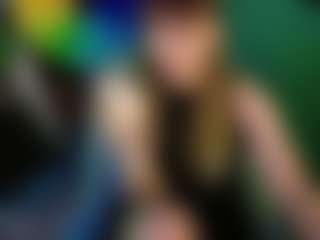 SaveTheBea's Live Sex Cam Show