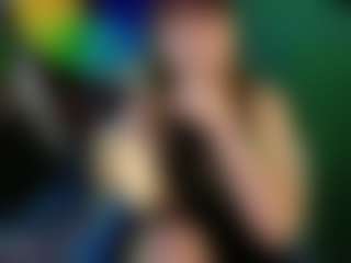 SaveTheBea's Live Sex Cam Show