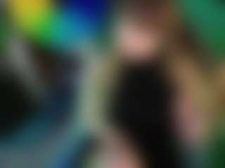 SaveTheBea's Live Sex Cam Show