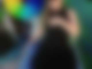 SaveTheBea's Live Sex Cam Show
