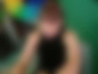 SaveTheBea's Live Sex Cam Show