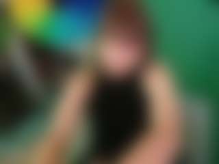 SaveTheBea's Live Sex Cam Show