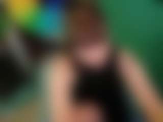 SaveTheBea's Live Sex Cam Show
