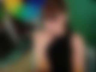 SaveTheBea's Live Sex Cam Show