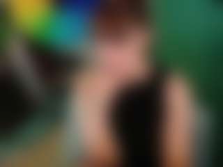SaveTheBea's Live Sex Cam Show