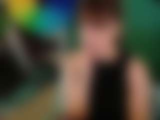 SaveTheBea's Live Sex Cam Show