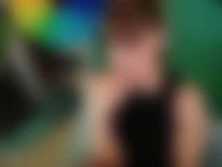 SaveTheBea's Live Sex Cam Show