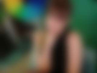 SaveTheBea's Live Sex Cam Show