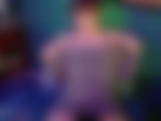 SaveTheBea's Live Sex Cam Show