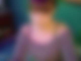 SaveTheBea's Live Sex Cam Show