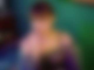SaveTheBea's Live Sex Cam Show