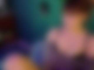 SaveTheBea's Live Sex Cam Show