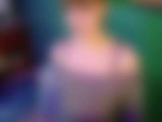SaveTheBea's Live Sex Cam Show