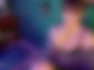 SaveTheBea's Live Sex Cam Show