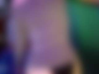 SaveTheBea's Live Sex Cam Show