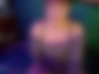 SaveTheBea's Live Sex Cam Show