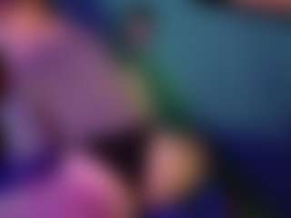 SaveTheBea's Live Sex Cam Show