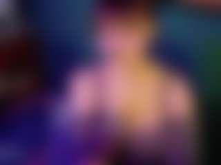 SaveTheBea's Live Sex Cam Show